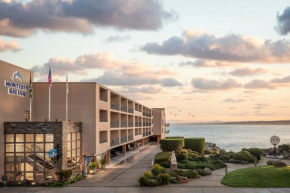 Отель Monterey Bay Inn  Монтерей